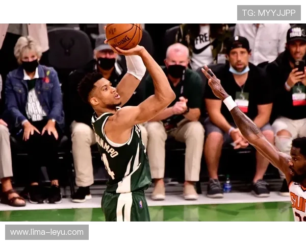 内线掩护与二次进攻，波蒂斯投篮效率提升