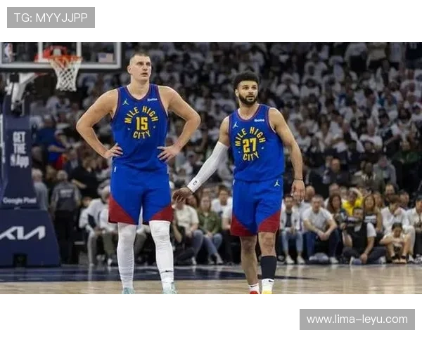 与约基奇挡拆，穆雷比上季三分效率提升