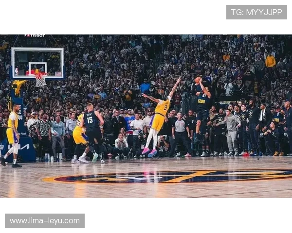 穆雷挡拆制造错位较赛季初提升三分威胁